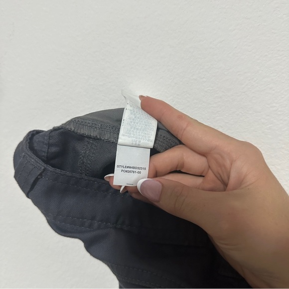 Prana Mens Pants Brion Slim Fit Size 32x32 Gray 5 Pocket Nylon Lightweight - Picture 9 of 10